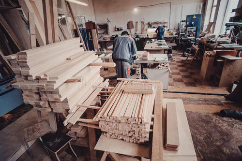 實木(mù)家具行業機械化高(gāo)效生産技術